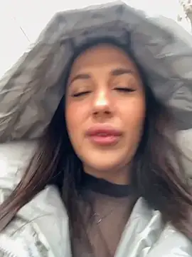 AleksandraRich online show from October 2025 02:12:02 AM