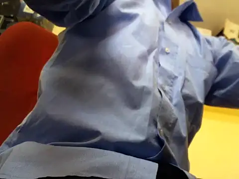 Snapshot of himvilohi08 chatting on October 2025 05:33:01 AM himvilohi08 online show from October 2025 05:33:01 AM