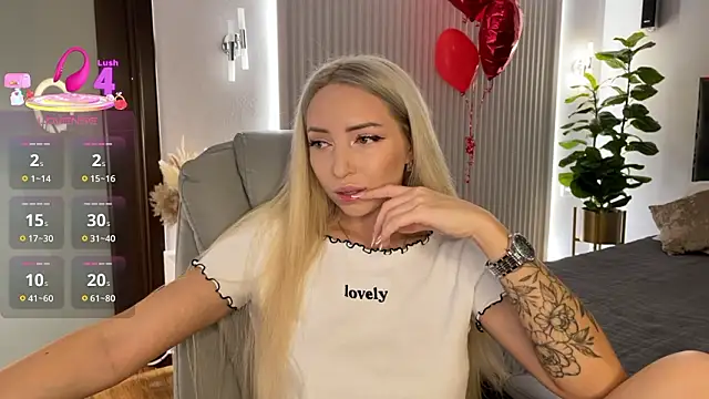 Snapshot of OhMyEmma chatting on February 2026 01:12:01 AM OhMyEmma online show from February 2026 01:12:01 AM