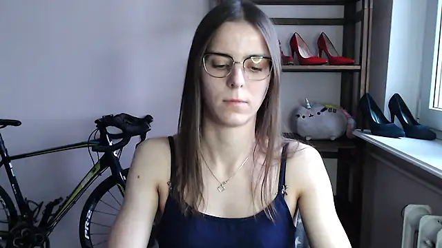 love megi online show from January 2026 02:44:01 PM