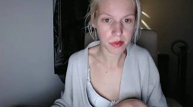 ElssaRush online show from March 2025 09:54:02 PM