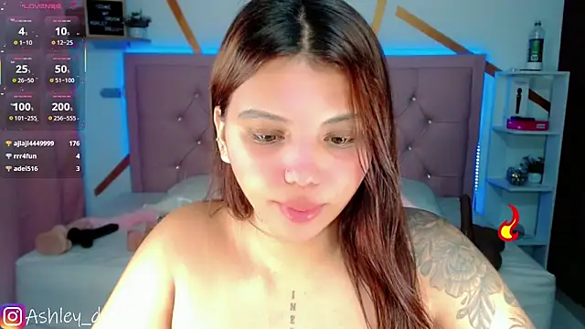 Ashley dolll online show from October 2025 10:23:02 AM