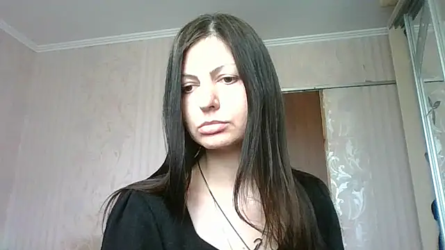 AliseWats online show from March 2025 10:05:01 AM