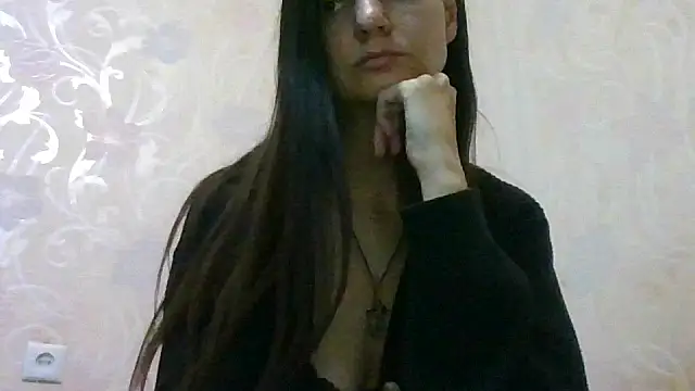 AliseWats online show from September 2025 03:57:01 PM