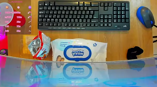 Snapshot of _LiilyWong chatting on March 2025 11:56:02 PM LiilyWong online show from March 2025 11:56:02 PM