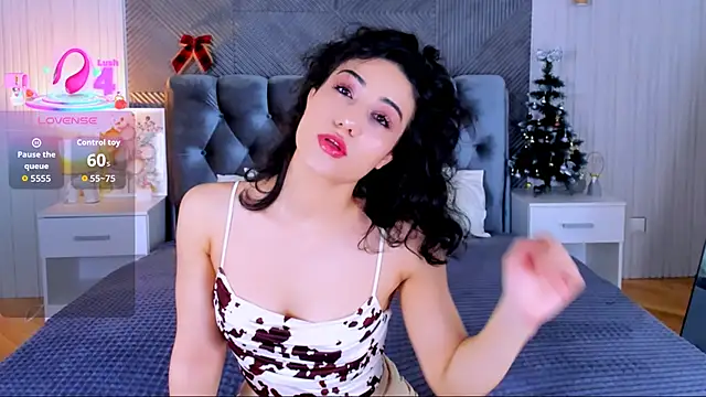 Maya Rogerss online show from January 2026 02:41:01 PM