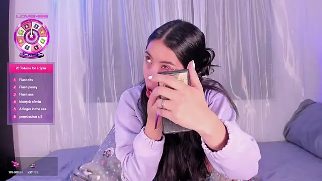 Snapshot of Bear-Mel chatting on March 2025 03:47:02 PM Bear-Mel online show from March 2025 03:47:02 PM