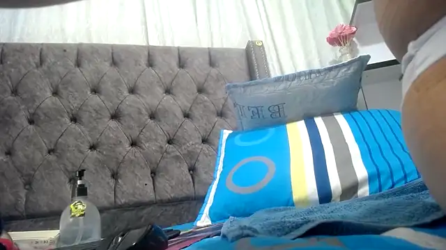 ANA-BULLOCK- online show from September 2025 12:21:02 PM