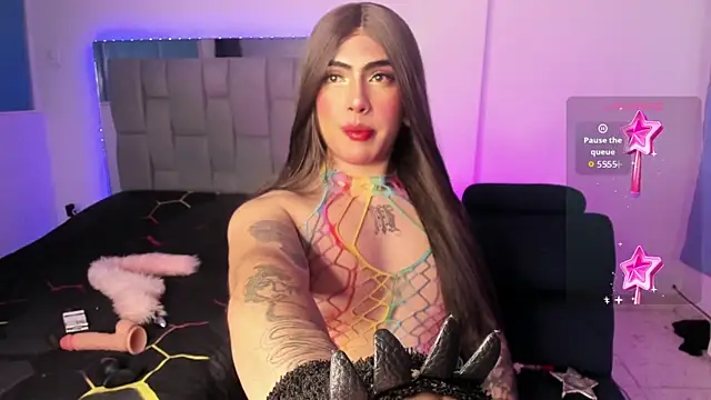 Snapshot of Sophie_whitexxx chatting on May 2026 10:50:01 PM Sophie whitexxx online show from May 2026 10:50:01 PM
