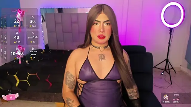 Snapshot of Sophie_whitexxx chatting on June 2026 11:03:01 PM Sophie whitexxx online show from June 2026 11:03:01 PM