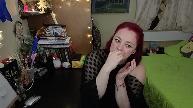 ValkaBlue online show from December 2025 04:07:02 AM