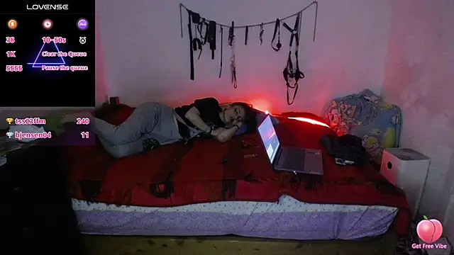 freyaa sorcerees online show from March 2025 03:02:02 AM