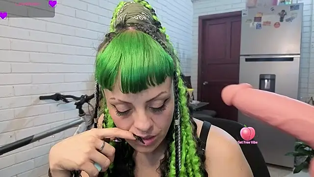 freyaa sorcerees online show from September 2025 06:26:02 AM