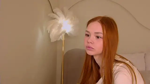 MiraBliss online show from October 2025 07:57:02 PM