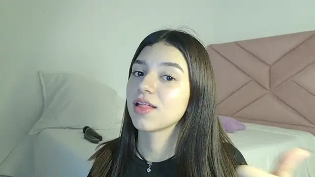 Snapshot of eva_sin18 chatting on May 2026 12:40:02 AM eva sin18 online show from May 2026 12:40:02 AM