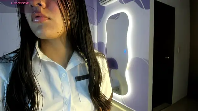 auroracute02 online show from September 2025 01:13:01 PM