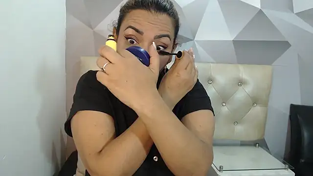 Snapshot of Milf-Prettyboobs chatting on February 2026 10:55:02 AM Milf-Prettyboobs online show from February 2026 10:55:02 AM