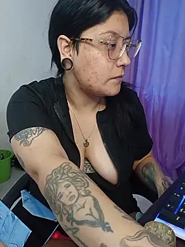DaniPoison online show from June 2026 05:54:01 PM