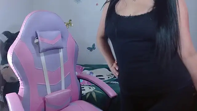 Snapshot of Selene_mixx chatting on May 2026 09:01:01 PM Selene mixx online show from May 2026 09:01:01 PM