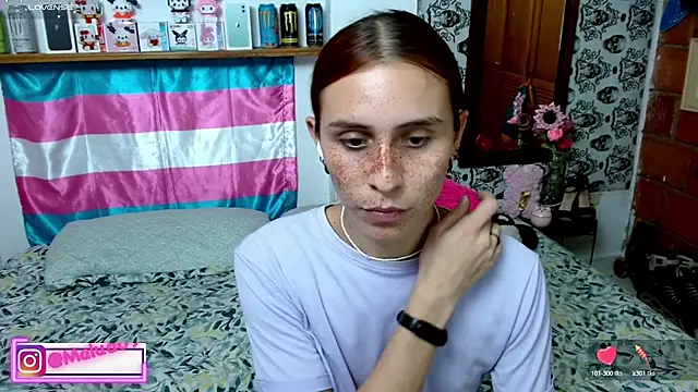 Snapshot of Malud09 chatting on March 2025 03:24:02 PM Malud09 online show from March 2025 03:24:02 PM