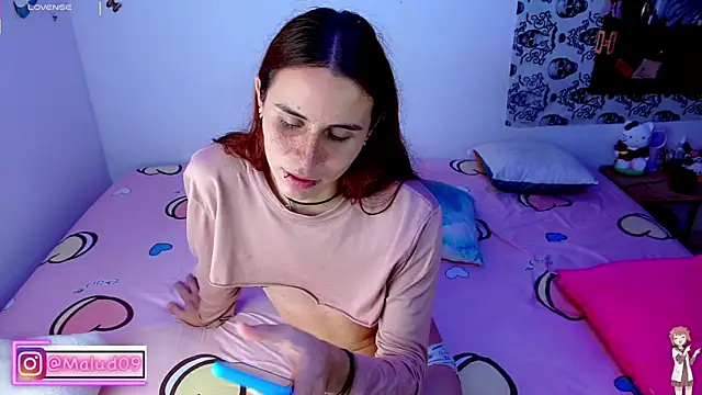 Snapshot of Malud09 chatting on October 2025 01:21:02 PM Malud09 online show from October 2025 01:21:02 PM