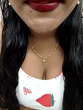 Snapshot of priya_00143 chatting on August 2026 05:27:02 PM priya 00143 online show from August 2026 05:27:02 PM