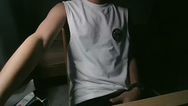 Snapshot of mak_mark92 chatting on September 2025 04:10:02 PM mak mark92 online show from September 2025 04:10:02 PM