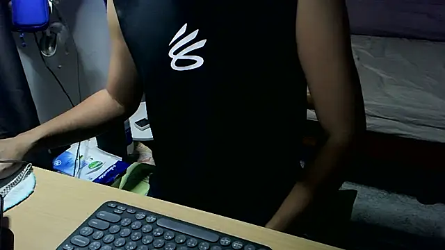 Snapshot of mak_mark92 chatting on October 2025 07:24:02 PM mak mark92 online show from October 2025 07:24:02 PM