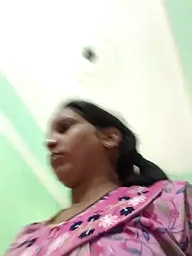 Hotty-Nidhi online show from November 2025 03:27:01 AM