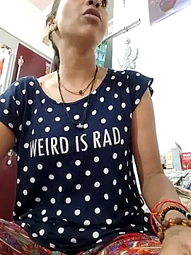 Snapshot of Hotty-Nidhi chatting on June 2026 04:13:02 AM Hotty-Nidhi online show from June 2026 04:13:02 AM