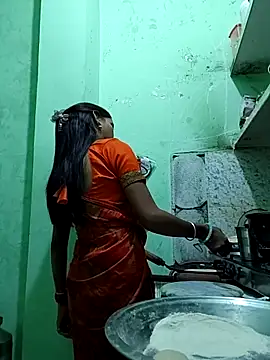 Snapshot of Hotty-Nidhi chatting on June 2026 04:51:02 PM Hotty-Nidhi online show from June 2026 04:51:02 PM