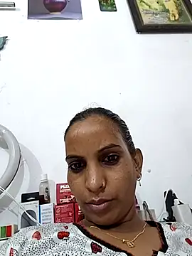 Snapshot of Hotty-Nidhi chatting on July 2026 07:40:02 PM Hotty-Nidhi online show from July 2026 07:40:02 PM
