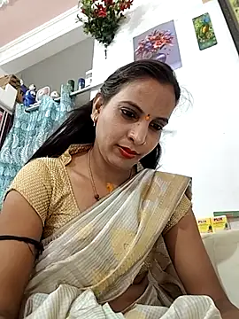 Snapshot of Hotty-Nidhi chatting on July 2026 06:09:01 AM Hotty-Nidhi online show from July 2026 06:09:01 AM