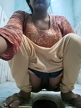Snapshot of indiancute43 chatting on April 2026 01:00:02 AM indiancute43 online show from April 2026 01:00:02 AM