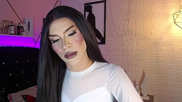 agatha rodriguez online show from January 2026 01:46:01 PM