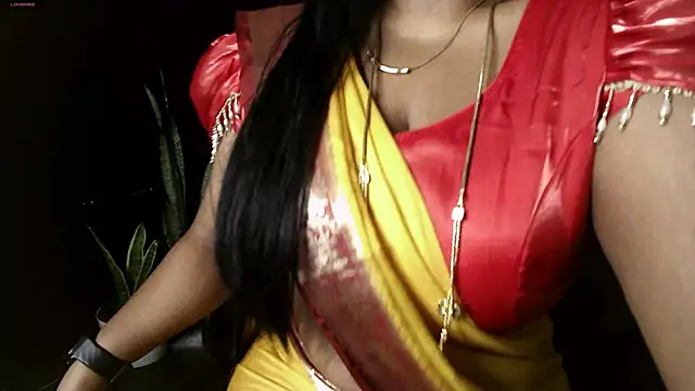 mallutamizhachi online show from May 2026 05:43:01 PM