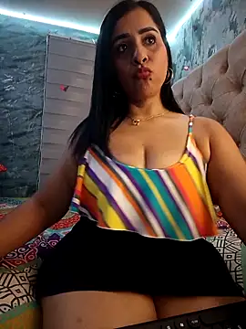 L ucero online show from September 2025 04:05:02 AM