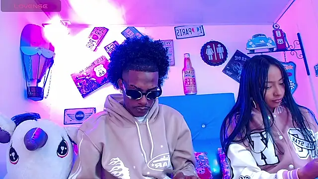 lili roussi online show from September 2025 03:28:02 AM