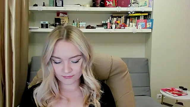 Kara Smith  online show from January 2026 10:04:01 PM