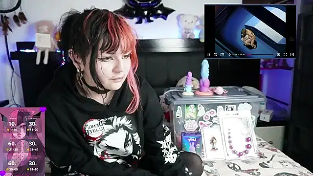 Snapshot of Devil_And_Princess chatting on April 2026 02:21:02 AM Devil And Princess online show from April 2026 02:21:02 AM