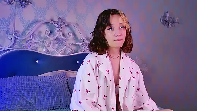 Gia Riccardo online show from January 2026 06:08:01 AM