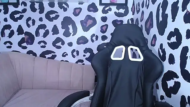 Snapshot of valeria_a1 chatting on March 2025 09:49:02 AM valeria a1 online show from March 2025 09:49:02 AM