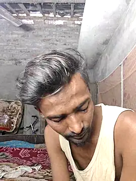 India HOT23 online show from December 2025 07:28:01 AM