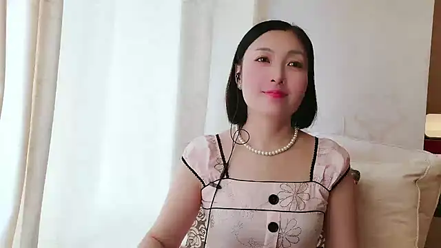 Snapshot of Rachel-6600 chatting on October 2025 01:47:02 AM Rachel-6600 online show from October 2025 01:47:02 AM