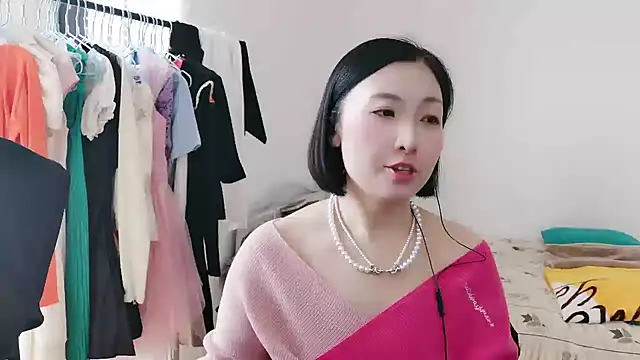 Snapshot of Rachel-6600 chatting on November 2025 03:45:02 AM Rachel-6600 online show from November 2025 03:45:02 AM