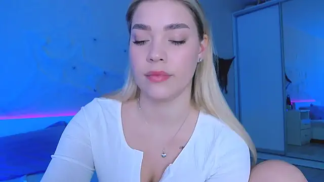 Snapshot of DIANAxxxDIAMOND chatting on November 2025 09:55:02 AM DIANAxxxDIAMOND online show from November 2025 09:55:02 AM