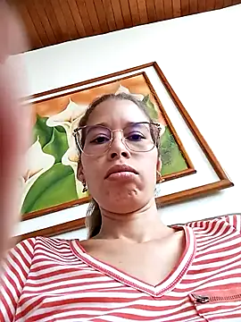 Snapshot of Sexi_girl29 chatting on July 2026 05:39:02 PM Sexi girl29 online show from July 2026 05:39:02 PM