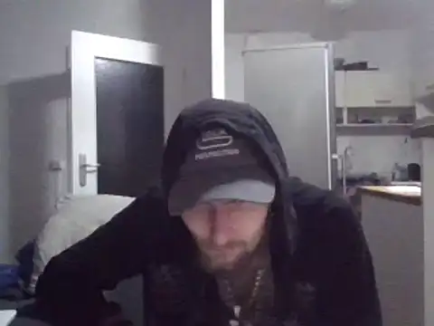 Snapshot of ThePython666 chatting on March 2025 11:14:02 PM ThePython666 online show from March 2025 11:14:02 PM