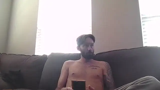 Snapshot of whowantsacreampie chatting on November 2025 05:15:01 PM whowantsacreampie online show from November 2025 05:15:01 PM