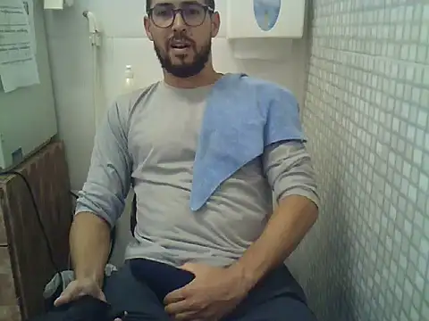 pdasgyn online show from December 2025 05:42:02 PM